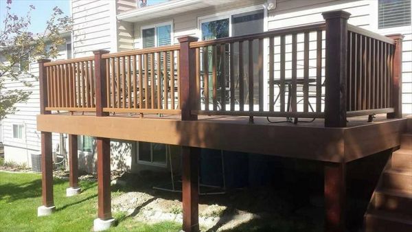 Composite treehouse Trex deck 26x10 with composite treehouse Trex railing