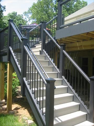 Trex Transcend Black Railing w/Trex Aluminum Balusters