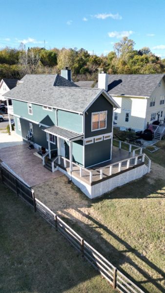 Custom wrap-around Trex deck