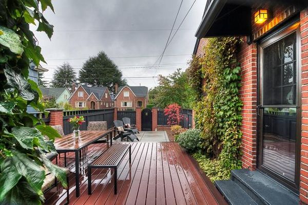 Trex deck in secluded space, Washington