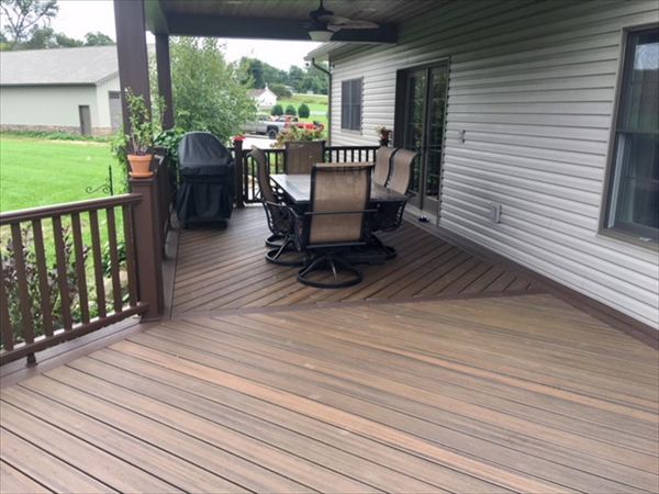 Trex Transcend Spiced Rum decking
