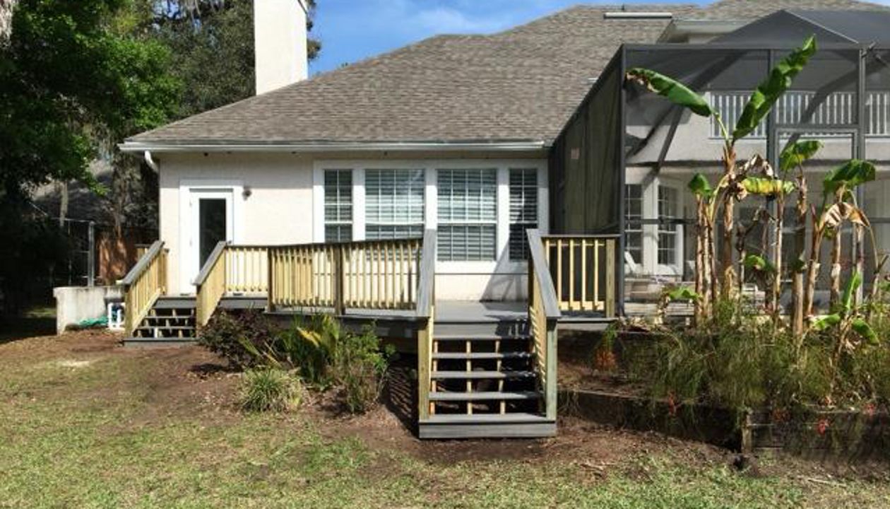 Trex Island Mist Deck in Jacksonville, FL