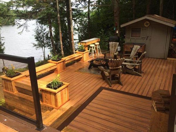TREX Deck by the lake made with Saddle, built in:  Aurora, King City, Oak Ridges, Richmond Hill, Newmarket, Toronto, Mississauga, Mount Albert, Vaughan, Bradford, Stouffville