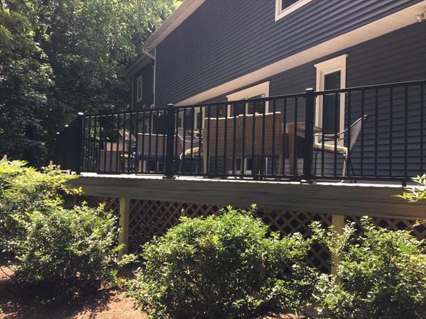 Island Mist and Signature Black Aluminum railing