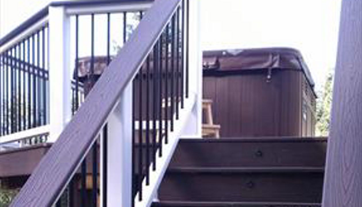 Spiced Rum Transcend with White Transcend railing