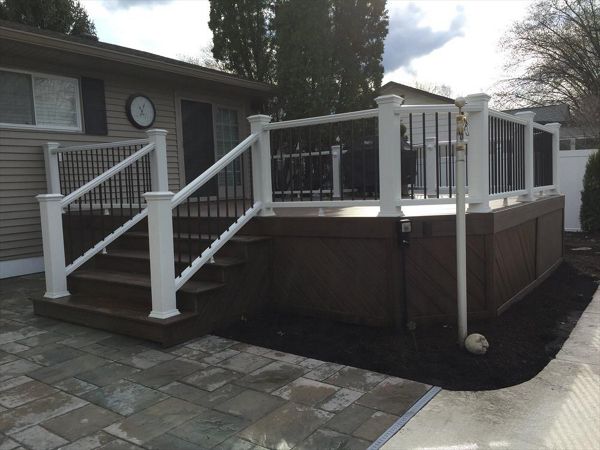 Trex Transcend Spiced Rum Decking, Trex Transcend Railing, Trex Transcend Spiced Rum Fascia - Indianapolis, Indiana