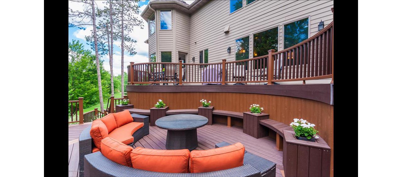 Trex Transcend Composite Decking and Railing with Curves and Built in Benches Rochester, MN