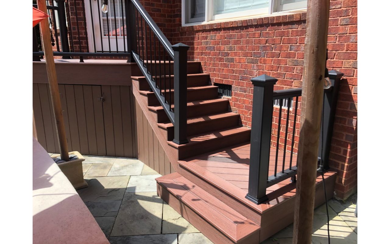 Trex Sunset Cove and Black Transcend railing
