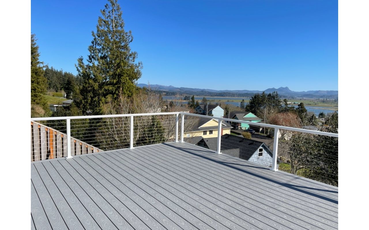 Pebble Gray decking and fascia, Astoria