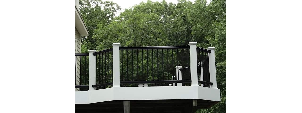 Trex Transcend White and Black Railing