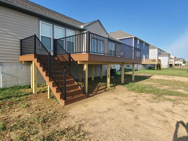 Massa. Double Saddle border w/ Pebble Grey inlay and Signature Series aluminum rails.