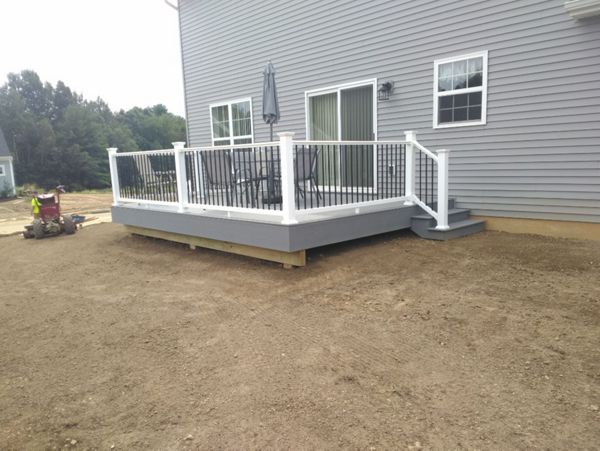 Trex Select Pebble Grey Decking in State College Area