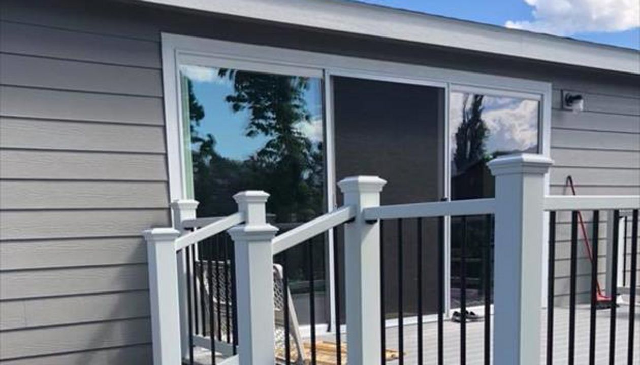 La Grande, OR Trex Select Rail and Decking.