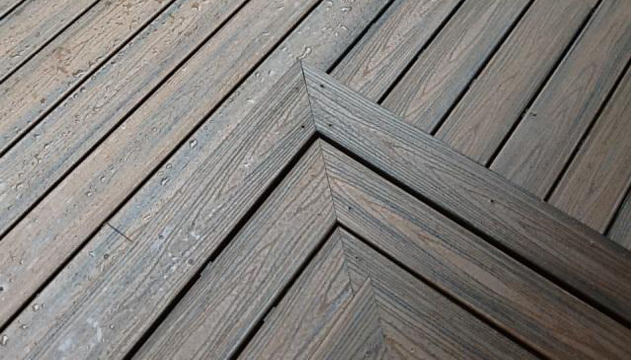 At W&W Construction we make sure every joint is done per Trex specifications & precise.