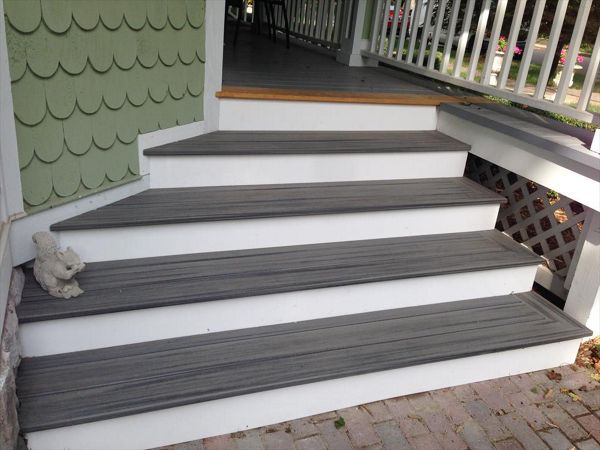 Downtown Northville Historic District, Trex Transcend Tropical, Color is Island Mist