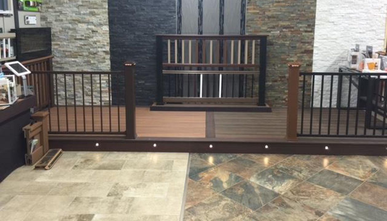 Showroom Springboro Ohio, Trex Transcend, Reveal Railing,