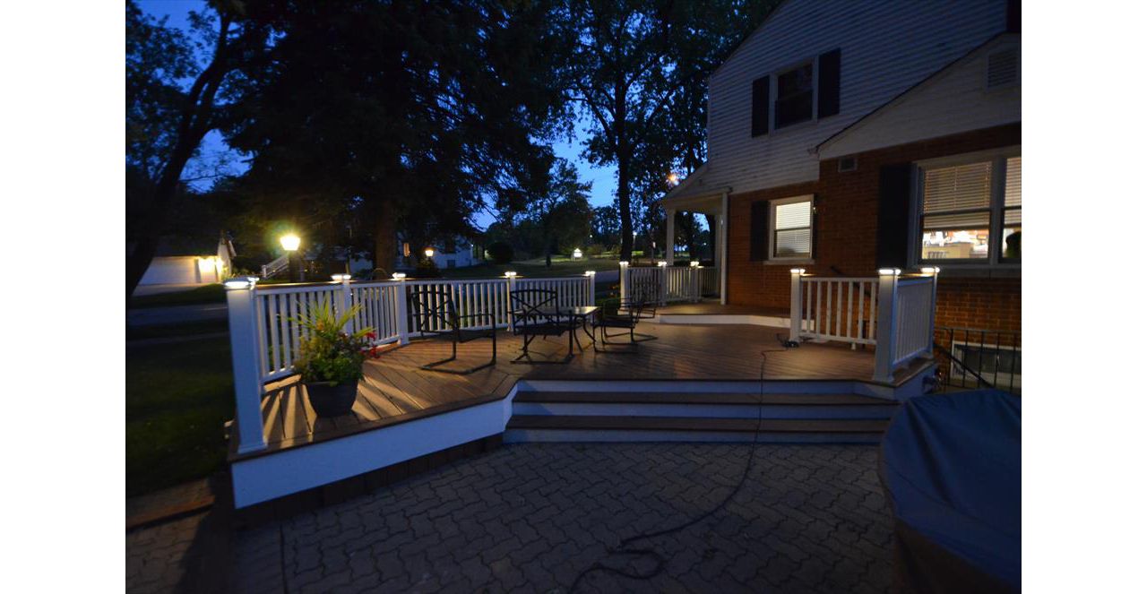 Trex Transcend Tiki Torch Decking with White Railings - Downers Grove, IL