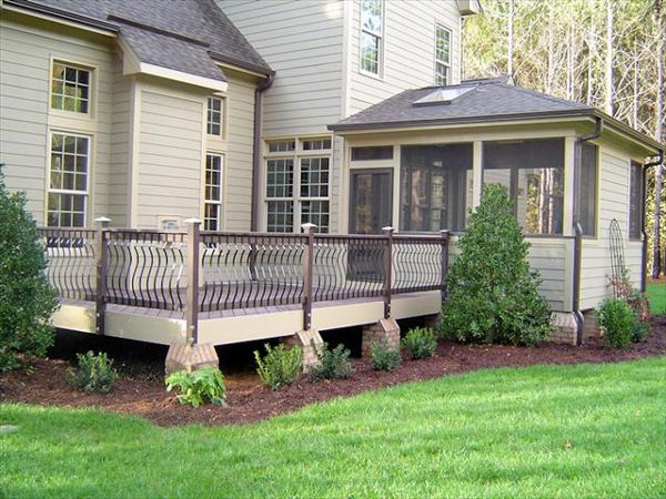Woodland Brown Deck with Baroque Balusters