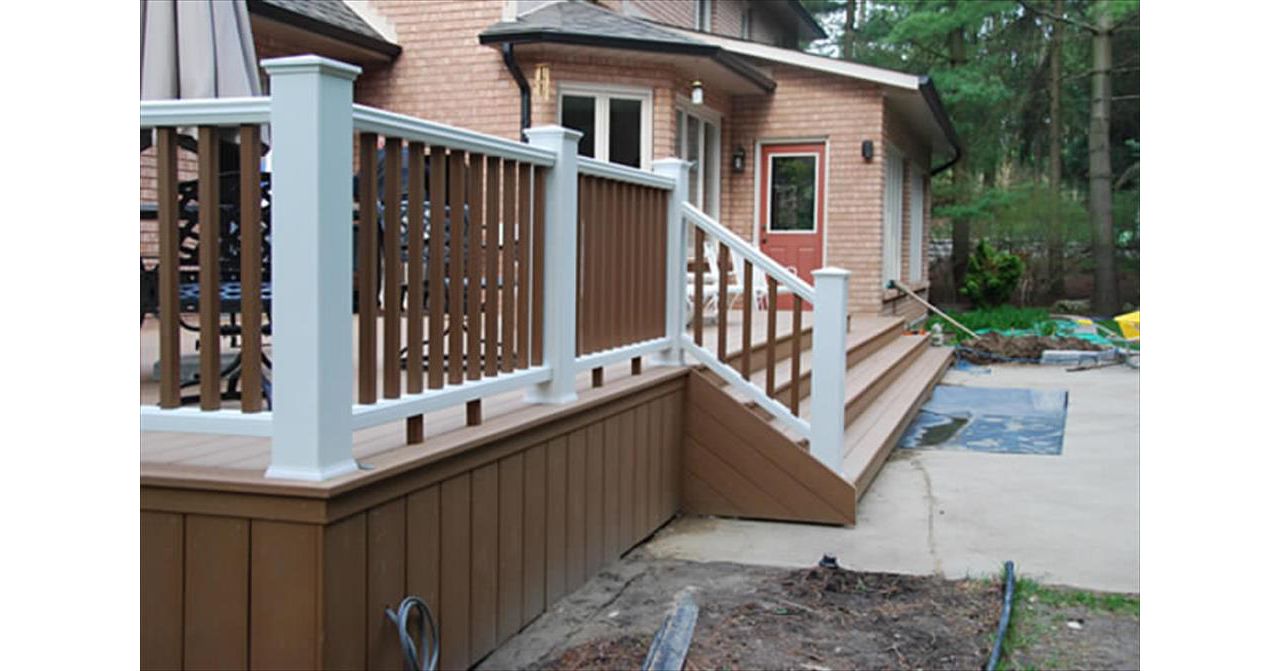 Trex Custom Composite Deck Builder Hornby, Ontario