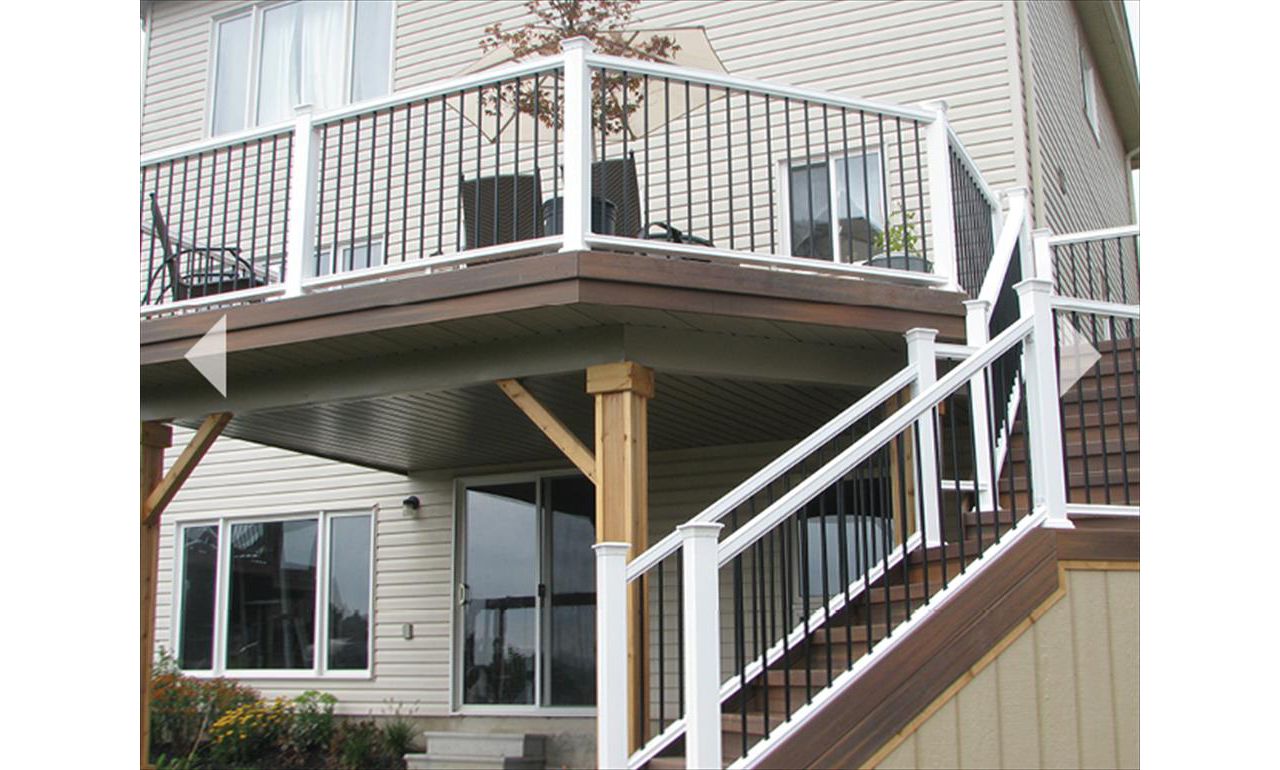 Trex Composite Deck Builder - Ancaster, Hamilton, Burlington, Oakville, Ontario
