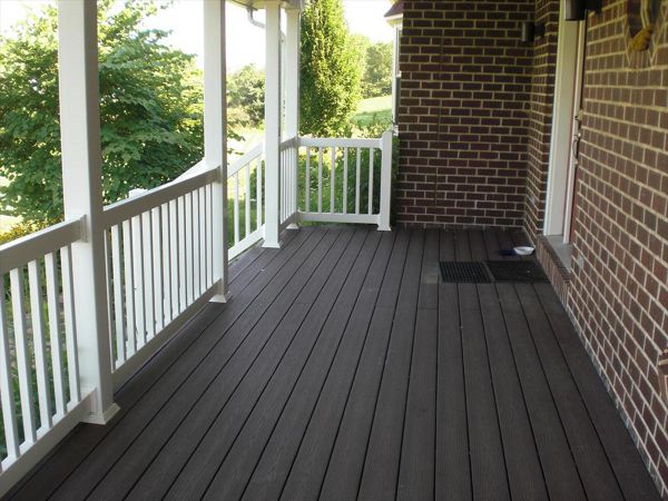 Front Porch in Trex Transcend Tree House in New Tripoli, PA
