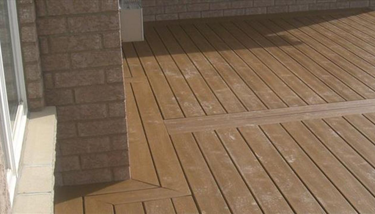 Custom Trex Composite Decking servicing Dundas, Hamilton