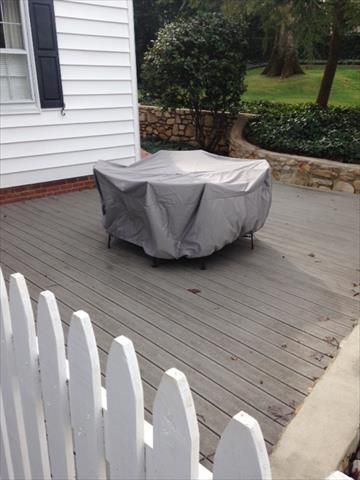 Trex Transcend deck highlights this outdoor living area