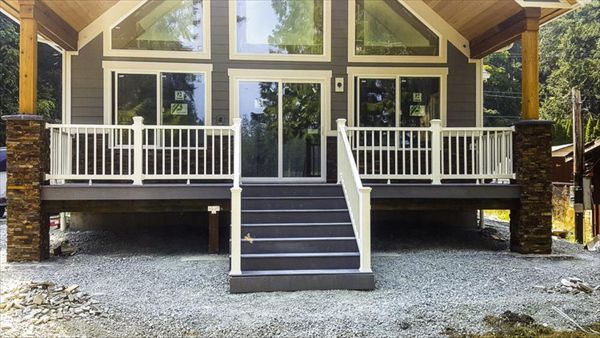 TREX Composite Decking in Select Pebble Grey with Trex Select Railing
