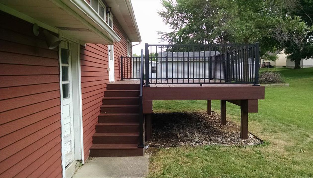 Deck color-Fire Pit, Transcend, Classic Earth Tone.   Rails-Trex Reveal Aluminum, color charcoal black.