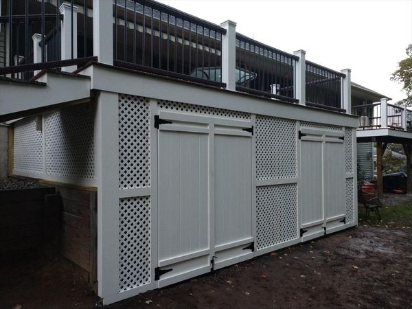 Vintage Lantern Railings 2018