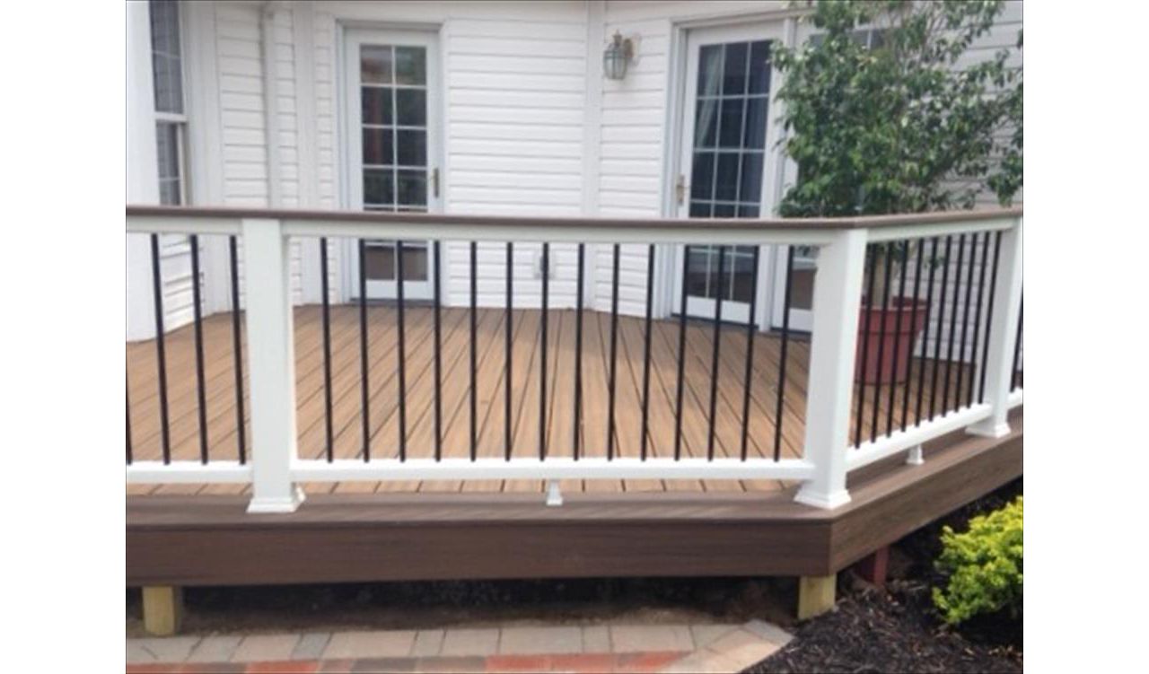 Trex Transcend decking and railing.