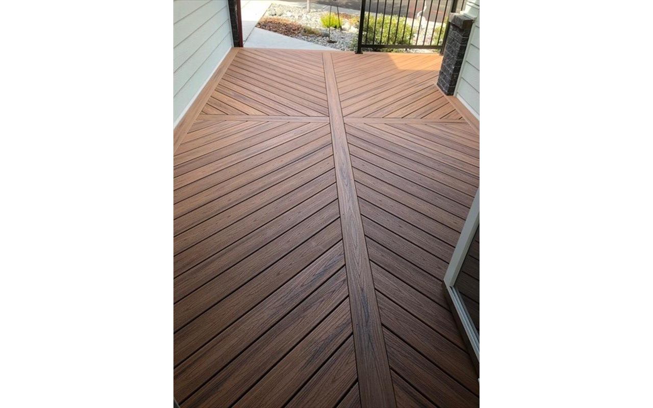 Camas, WA Trex Trancend Tiki Torch Deck