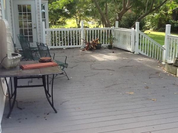 Trex deck has a great size living space