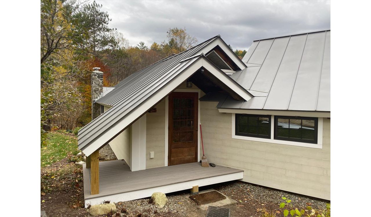 Front Entry Way with Trex