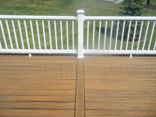Transcend Havana Gold decking with Select White Rail, Brownstown Twp.