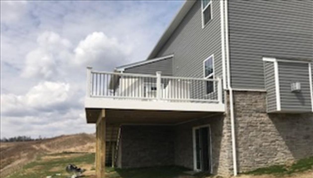 Island Mist Elevated