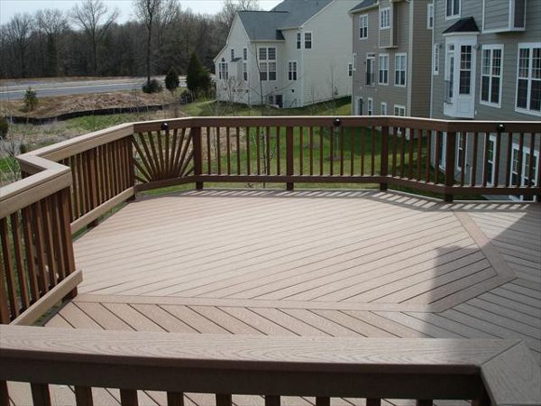 trex saddle flooring and railings