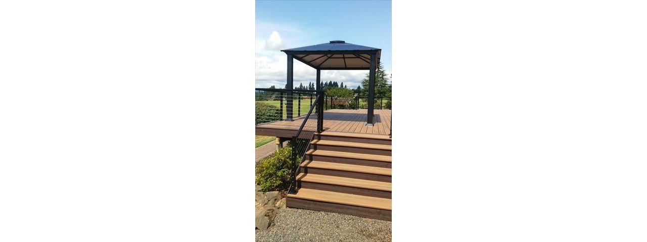 Camas, WA Trex Transcend Havana Gold Decking