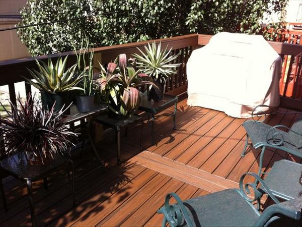 Spiced Rum Trex Balcony and Railing