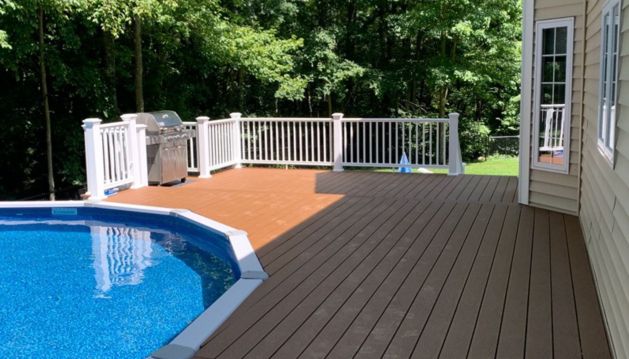 Club Drive Pool Deck - Trex Select Saddle