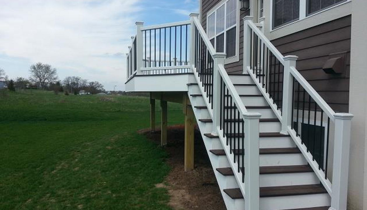 East Troy, Transcend Tropicals, Stairs