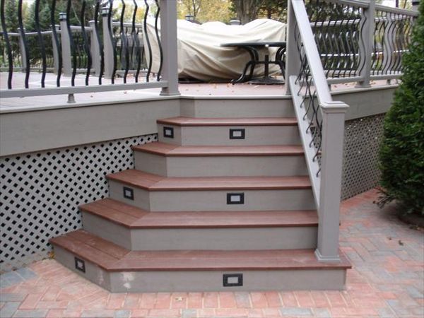 Flared Steps with Riser Lighting