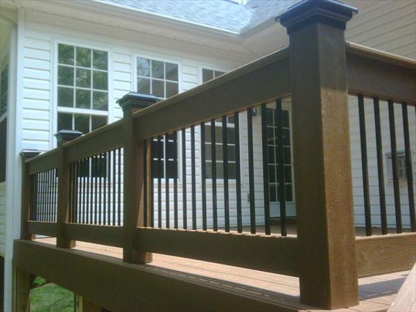 Custom Trex Transcend railing in Fire Pit