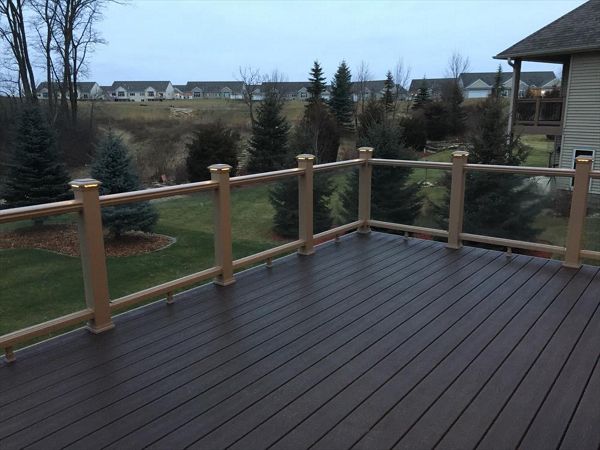 Trex Transcend Decking and Transcend Rail with Glass Panels and Lighted Caps Rochester, MN