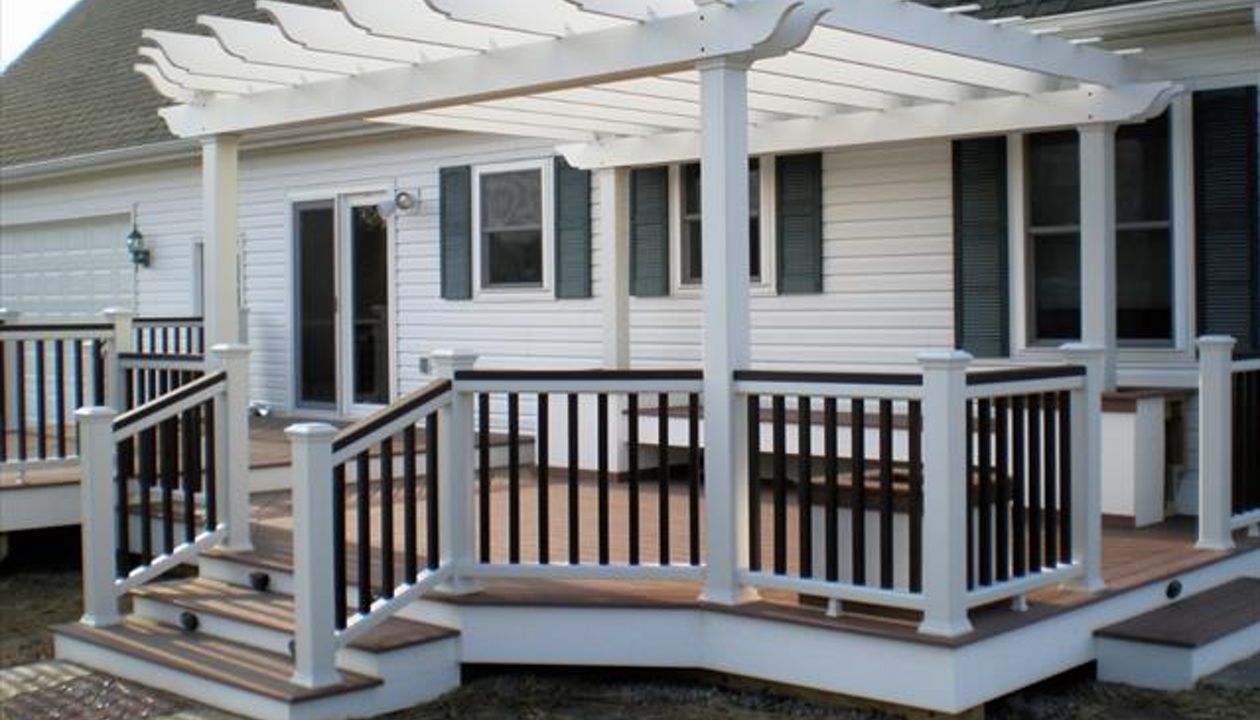 Trex Transcend railing with 2x4 top cap