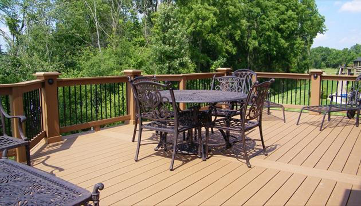 Trex, Enhance, Saddle, Canton