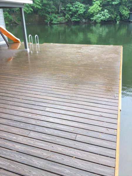 Trex Transcend dock is large are for the kids to play or just relax