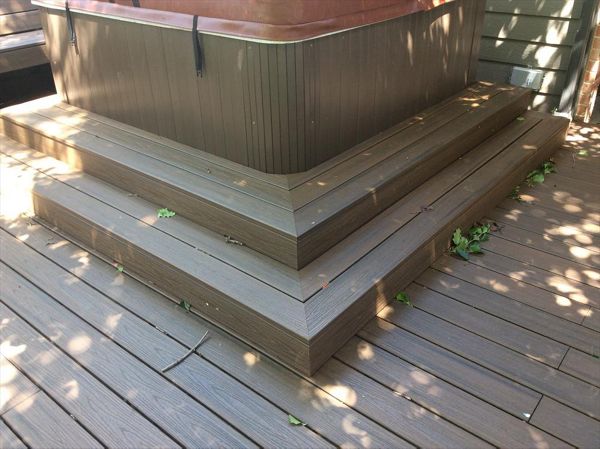 Trex Transcend Spiced Rum decking in Wichita, KS