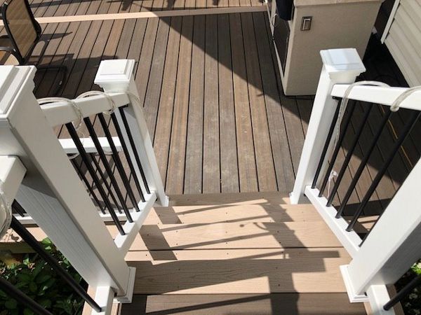 Trex Transcend Rope Swing stairs are durable & rot resistant