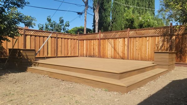 Havana Gold with Trex Planters